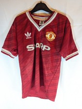Manchester United Retro