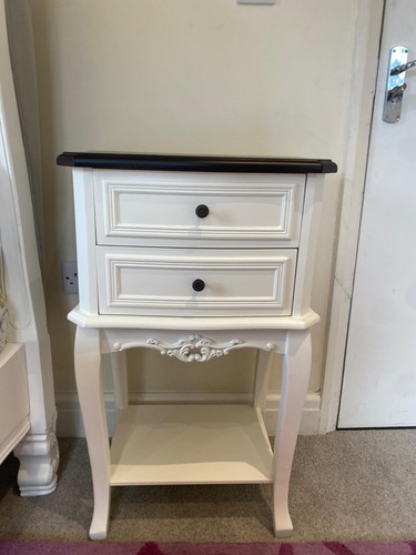 Bed side tables 365 homes - bed,