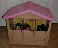 Chad Valley Pony Parade Stables with 3 Ponies