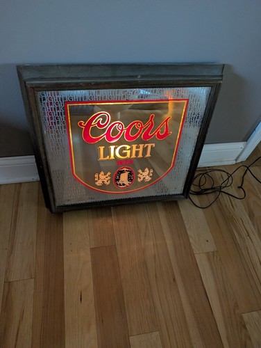 Vintage 25x20 coors light beer - vintage,