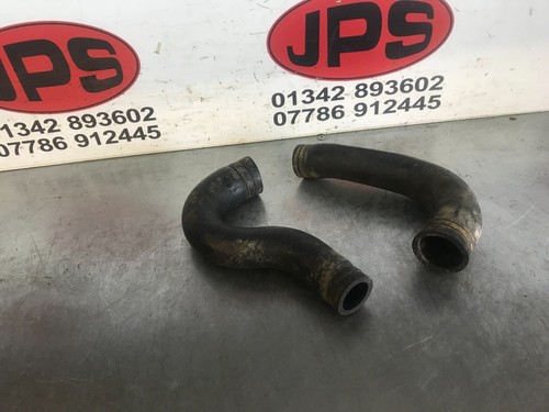 Pair top bottom radiator - top,