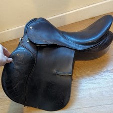 17.5" Kent Leather Medium Wide