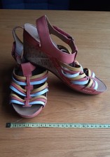 Clarks artisan size 6D rusty