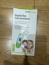 Digital ear thermometer - digital,