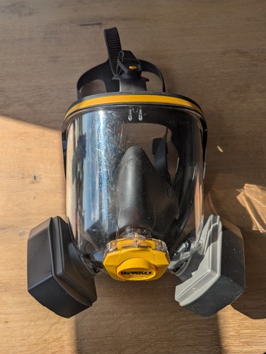 Dewalt full face respirator - full,
