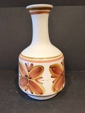 MEDIUM SIZE VINTAGE CINQUE PORTS THE MONASTRY RYE POTTERY DECORATED VASE