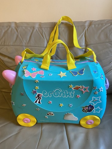 Una the unicorn - the, trunki