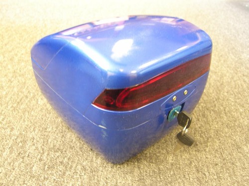 Rear small lockable - lockable, box