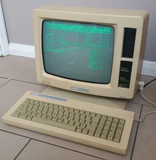 Vintage Amstrad PCW8256