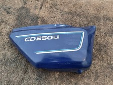 HONDA CD250U CD 250 U RIGHT SIDE PANEL COVER FAIRING TRIM 83540 464 7000