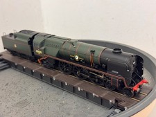 Hornby R2267 Merchant Navy