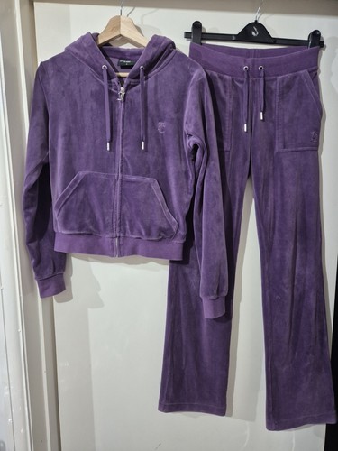 Rare colour authentic high - colour,