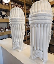 Salix Batting pads AJK Small