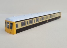 Hornby OO Gauge Class 121