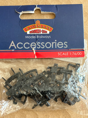 Bachmann large loop screw - large,