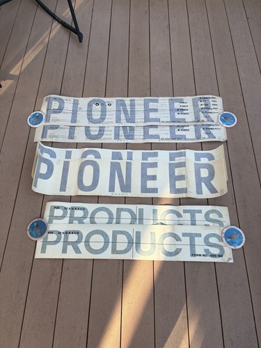 Pioneer seeds dealer truck - seeds,