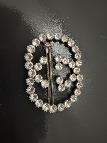 Gucci hair clip - hair,