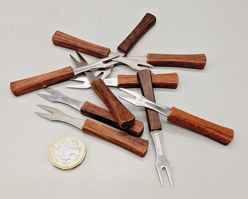 Vintage stainless little - 10,