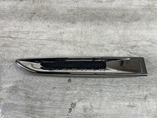 JAGUAR F PACE X761 16-20 PASSENGER SIDE LEFT FRONT WING VENT TRIM HK83-280B11-A