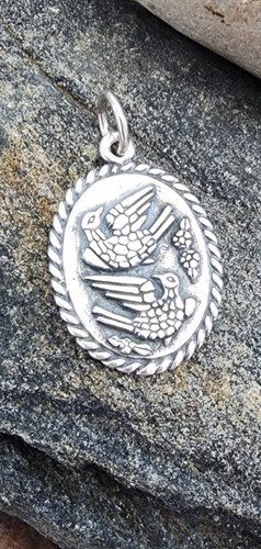 Retired james avery bird - avery,