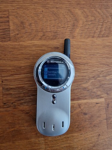 Motorola v70e silver - motorola,
