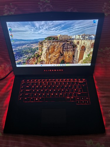 Alienware gaming laptop - 15,