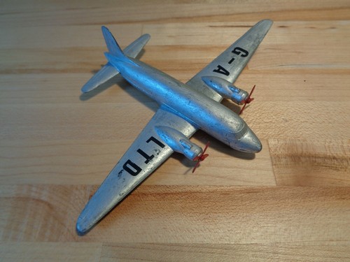 Vintage dinky victory aircraft - dinky,