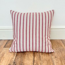 1690. Handmade Red Herringbone