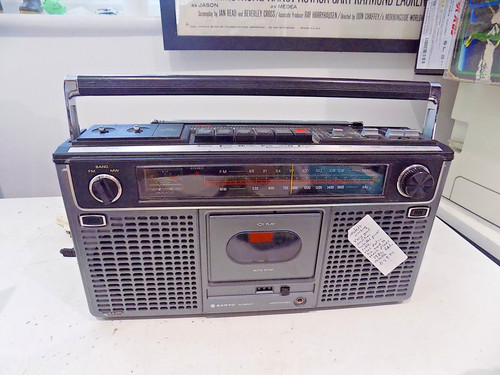 Sanyo m9950f stereo radio - m9950f,