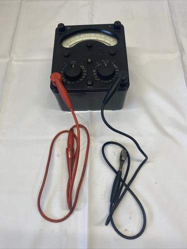 Vintage universal avometer - universal,