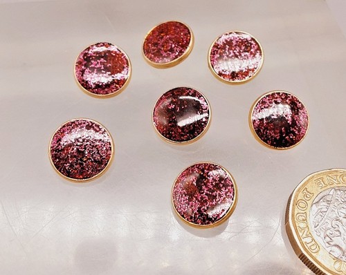 Gold tone metal alloy - x,