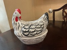 Retro 1990s Chicken on a