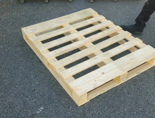 Wooden pallets west london - x,