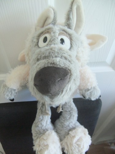 Nici grey wolf - wolf, sheep