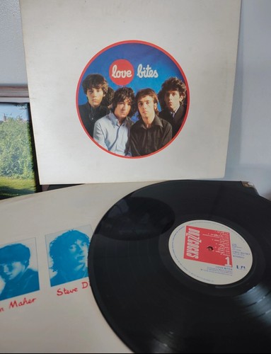 Buzzcocks love bites 1978 - love,