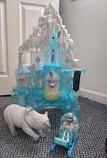 Princess Of Power Frosta Castle Chill & Accessories. Light Feature. Custom. OOAK