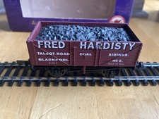 Dapol OO Gauge 7 Plank Coal