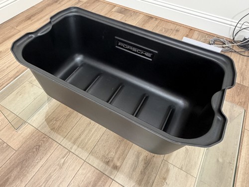 Porsche luggage compartment - porsche,