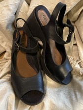 COBB HILL WOMENS LEATHER WEDGE