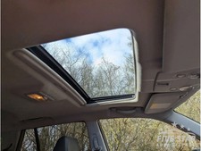 Suzuki Grand Vitara Sunroof