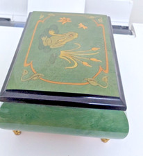 Sorrento inlaid musical box