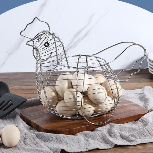 Metal wire chicken - wire, egg
