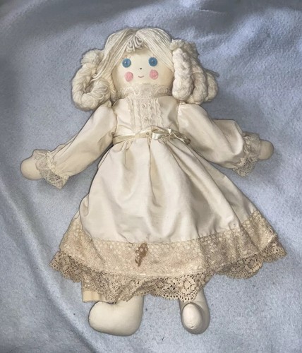 Vtg large rag doll - large,