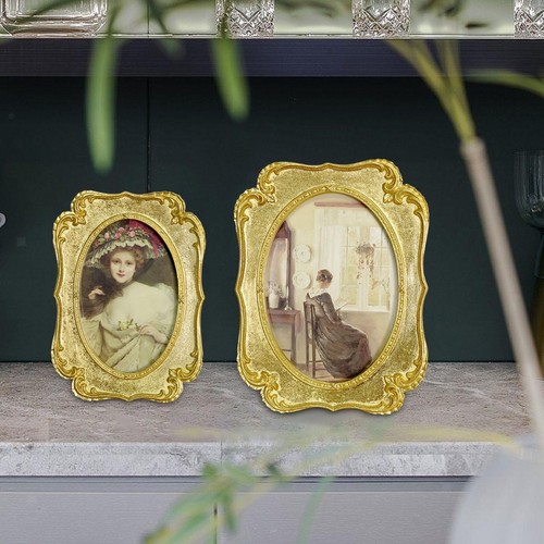 Resin oval picture frame - picture,