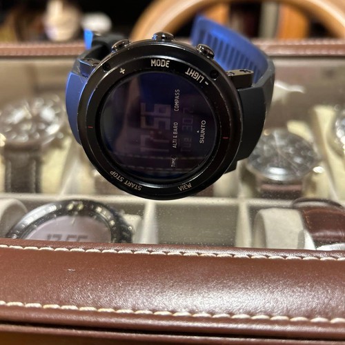 Suunto core digital mens watch - core,