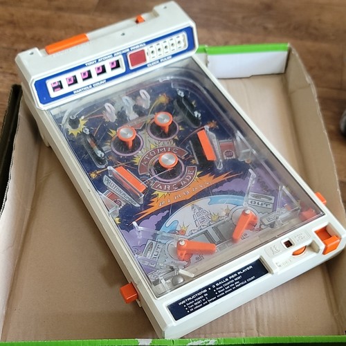 Tomy atomic arcade tabletop - arcade,