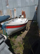 Fibreglass Dinghy 10ft 6ins