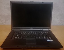 Fujitsu Siemens (Esprimo Mobile) Laptop - V5535 *FAULTY - Spares Or Repairs*