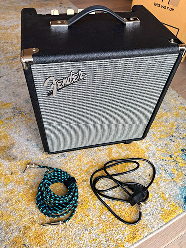 Fender rumble 25w bass - 25,