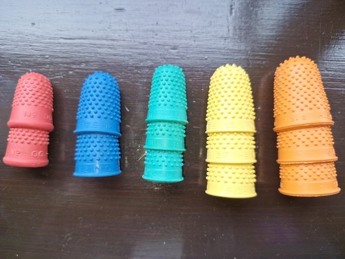 Rubber finger cone thimbles - rubber,